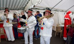 March De Noel   052